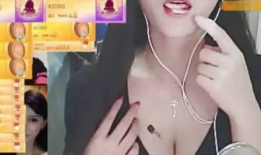 女主播表演单手,女主播惊艳演绎
