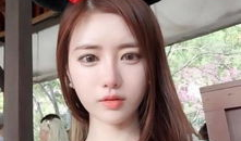 美女主播吃鸡蛋,美女主播挑战鸡蛋大餐