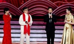 吴京和成龙春晚背景,硬核对决演绎中国功夫传奇