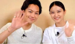 在娱乐圈吃瓜看戏