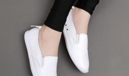 明星穿小白鞋,简约时尚的潮流风向标